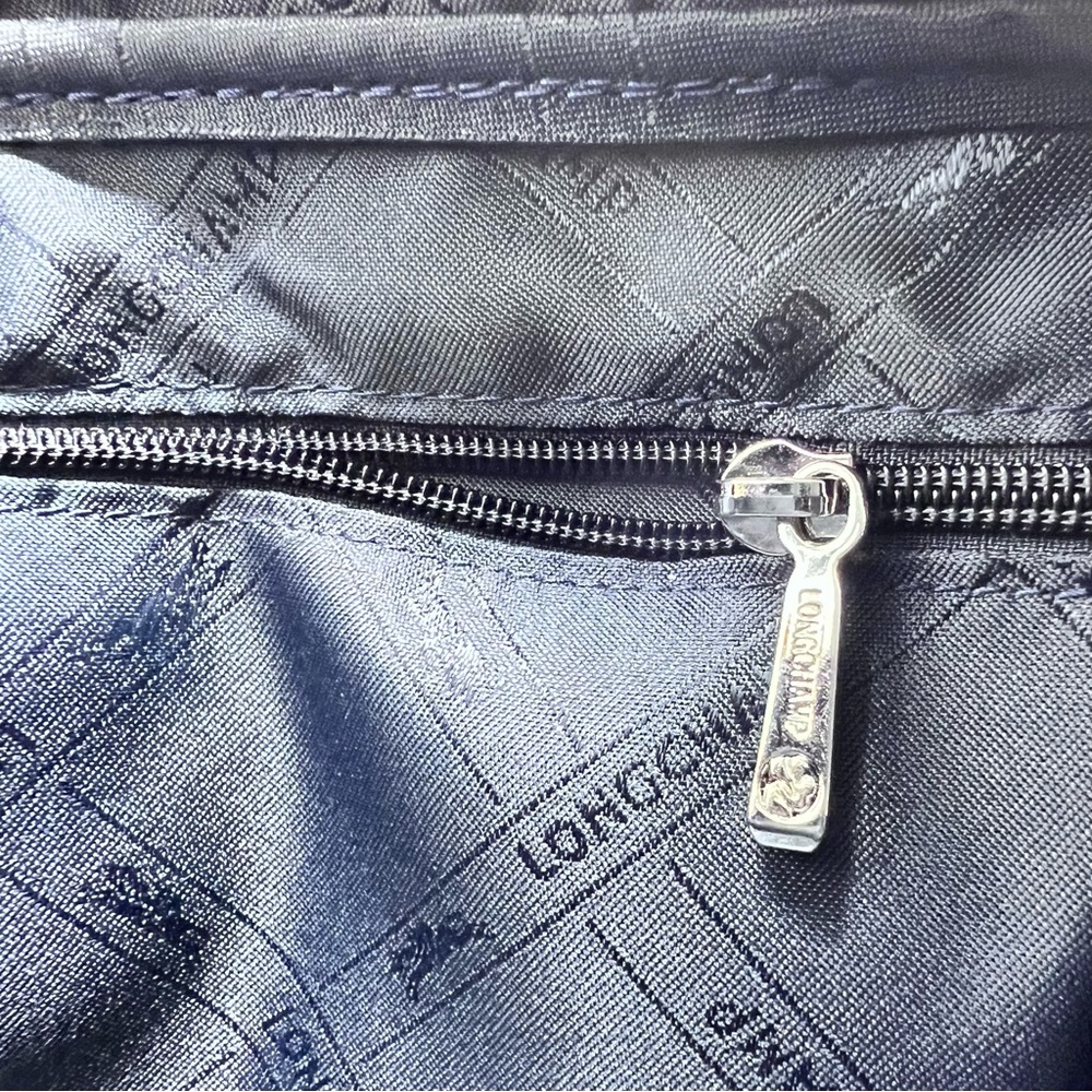 NEW Le Foulonne Leather Camera Crossbody Bag by LongChamp - Picture 7 of 15